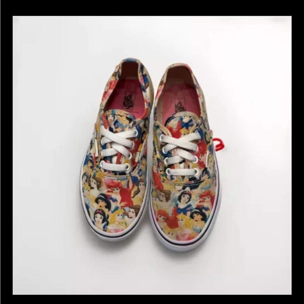 Girls princess vans Sz 3